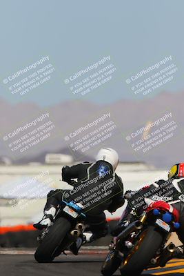 media/Oct-08-2022-SoCal Trackdays (Sat) [[1fc3beec89]]/Turn 16 (125pm)/